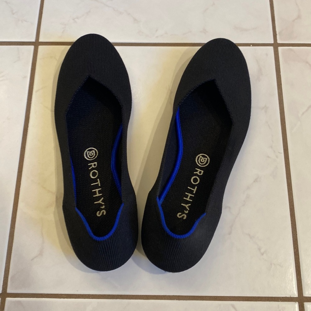 Rothy’s round toe flat